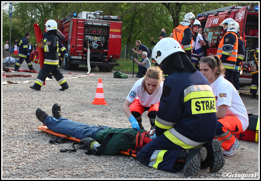 3.05.2016 - Skawina, Park Miejski - Symulacja wypadku mnogiego