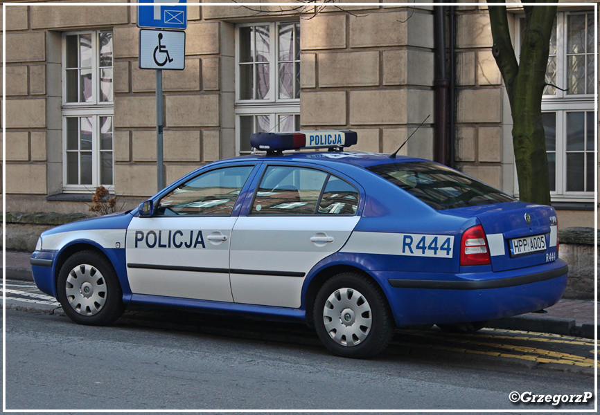 R444 - Škoda Octavia - Komisariat Autostradowy Policji Gliwice*