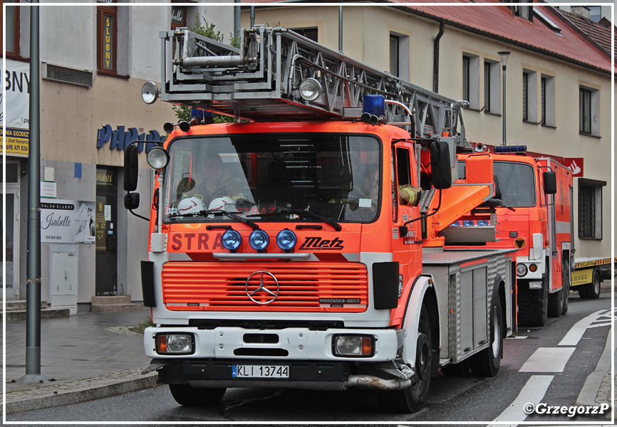 459[K]16 - SD 30 Mercedes Benz 1422 F/Metz - OSP Janowice