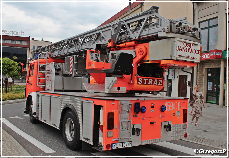 459[K]16 - SD 30 Mercedes Benz 1422 F/Metz - OSP Janowice