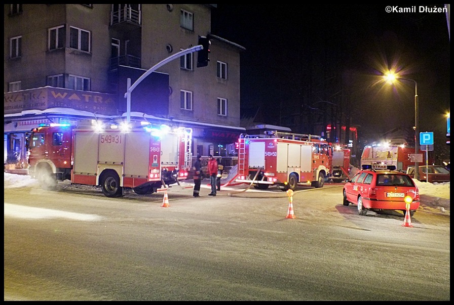 5.02.2012 - Zakopane, ul. Zamoyskiego - pożar restauracji Watra