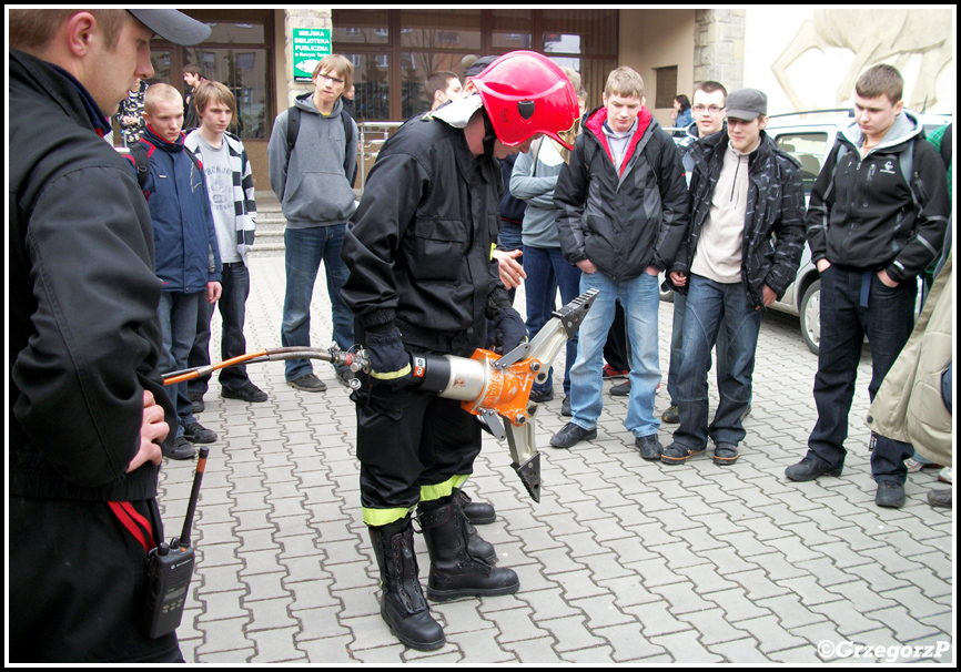 23.03.2010 - Nowy Targ - Prezentacja sprzętu hydraulicznego Holmatro