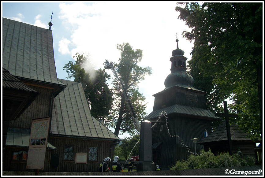 12.06.2011 - Spytkowice, kościół - Manewry KSRG