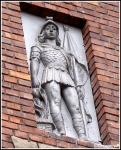 Figurka św. Floriana z budynku OSP Mszana Dolna